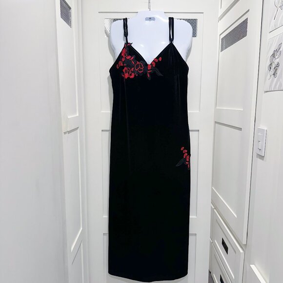 Vintage Black Velvet Witchy Vamp Maxi Dress Goth Halloween Red Rose - Picture 1 of 11